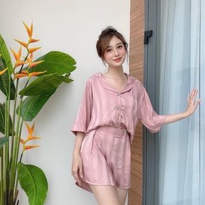 Pink Satin Pajama Set: short sleeve + short Size M